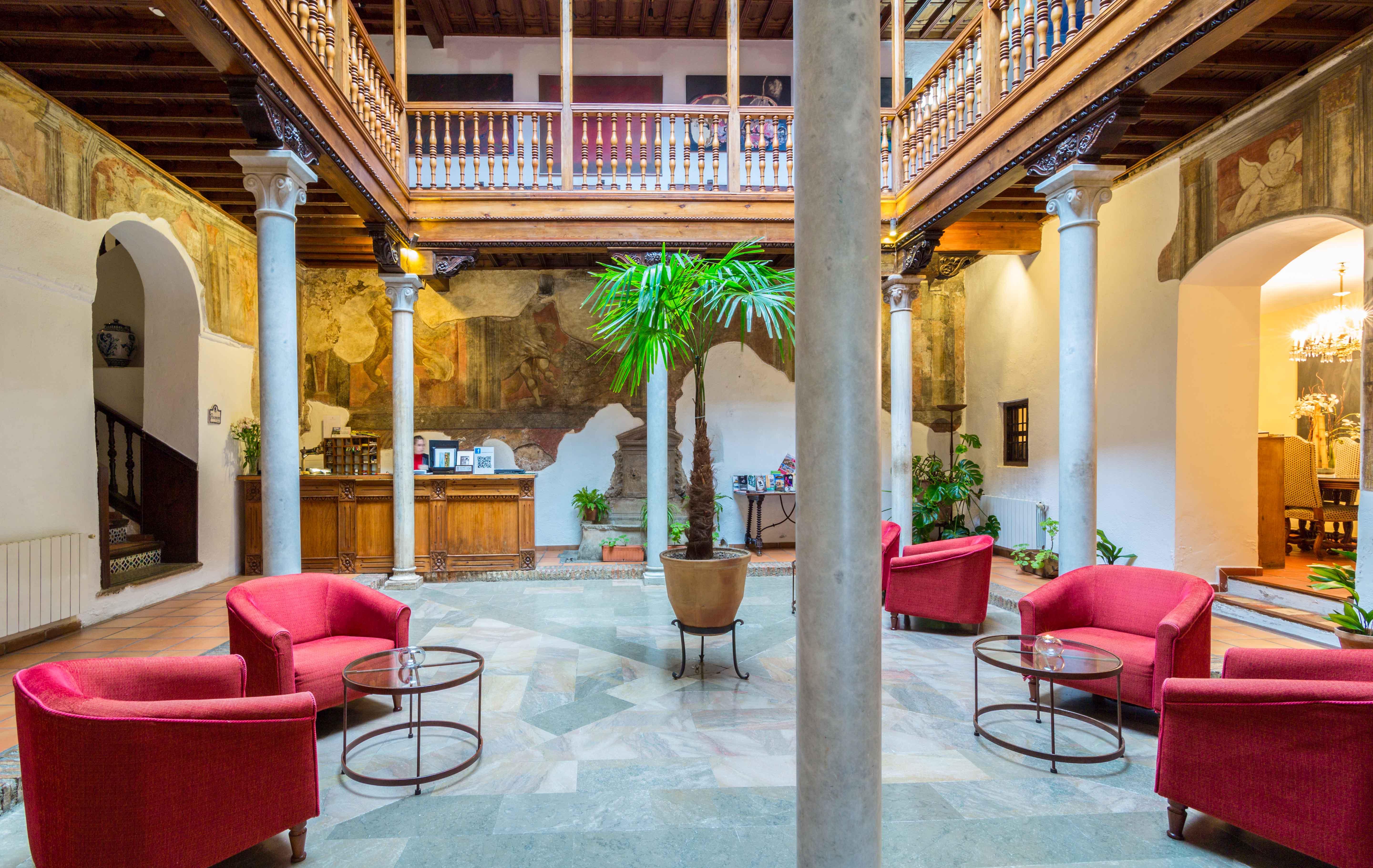 Palacio De Santa Ines, Granada